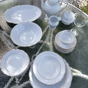 Wawel china set with wine glasses